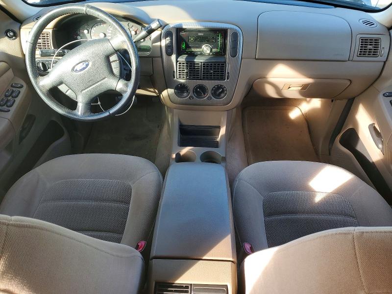 Photo 8 from auction – 2004 FORD EXPLORER X with VIN 1FMZU73K54UB34031