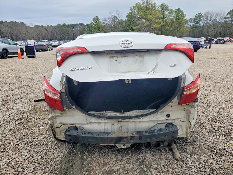 Photo 6 from auction – 2018 TOYOTA COROLLA with VIN 5YFBURHEXJP784745