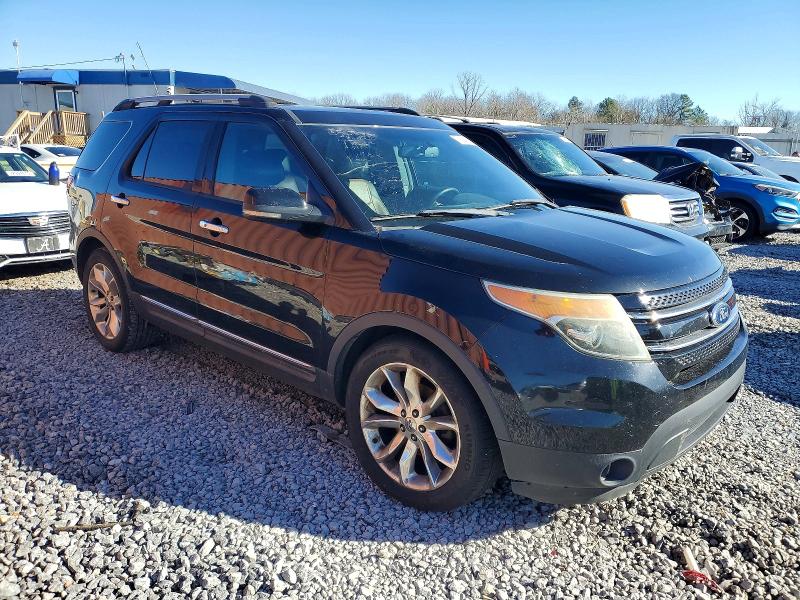 Photo 4 from auction – 2011 FORD EXPLORER L with VIN 1FMHK7F83BGA86039