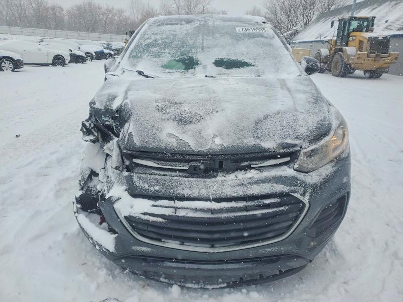 Photo 5 from auction – 2019 CHEVROLET TRAX with VIN 3GNCJKSB3KL403102