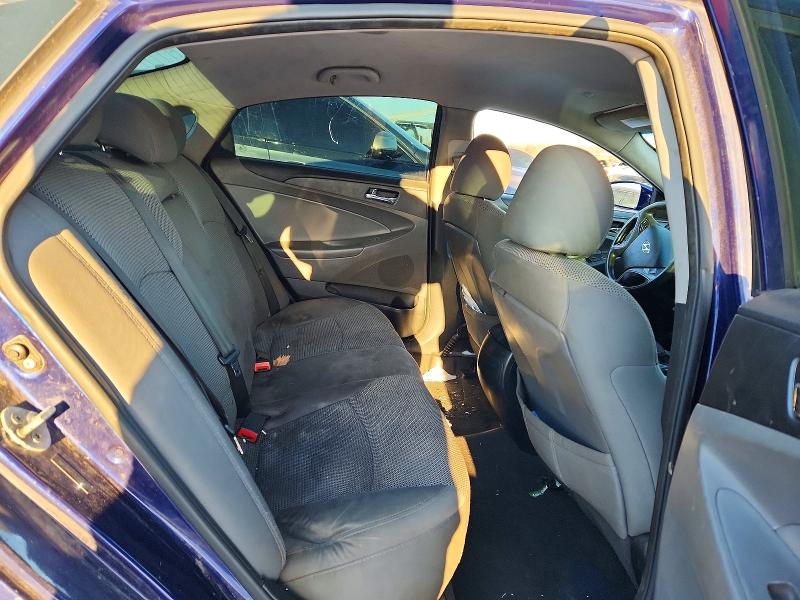Photo 10 from auction – 2012 HYUNDAI SONATA GLS with VIN 5NPEB4AC1CH332276
