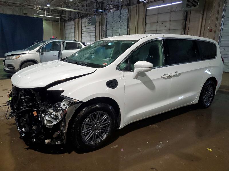 CHRYSLER PACIFICA H 2022 with VIN 2C4RC1L76NR207311 - Photo from auction