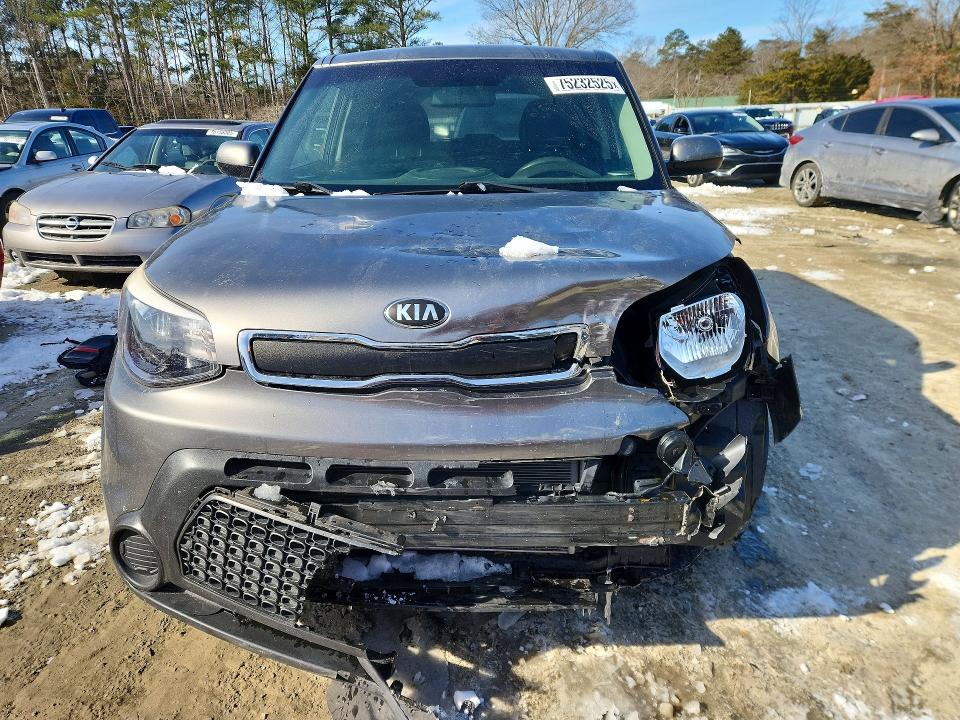 Photo 5 from auction – 2016 KIA SOUL with VIN KNDJN2A2XG7295045