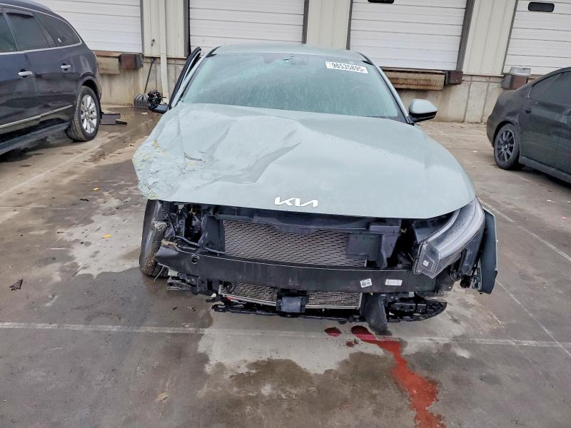 Photo 5 from auction – 2025 KIA K4 with VIN 3KPFT4DE4SE046326