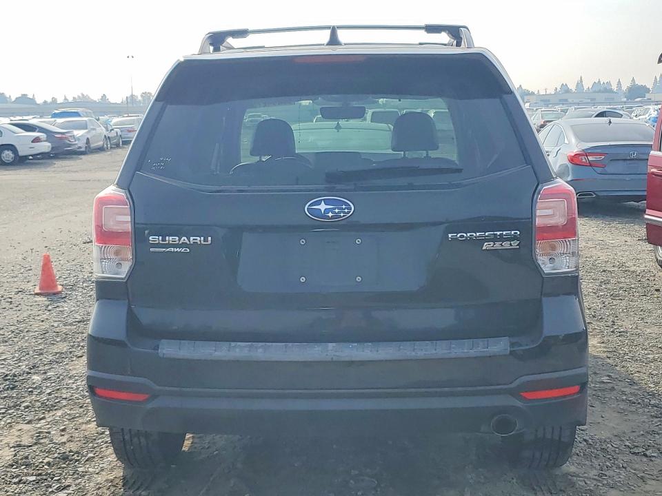 Photo 6 from auction – 2017 SUBARU FORESTER 2 with VIN JF2SJAJCXHH803126