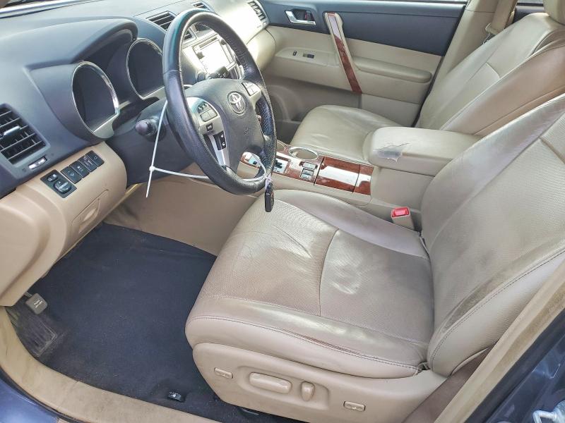 Photo 7 from auction – 2013 TOYOTA HIGHLANDER with VIN 5TDDK3EH4DS198743
