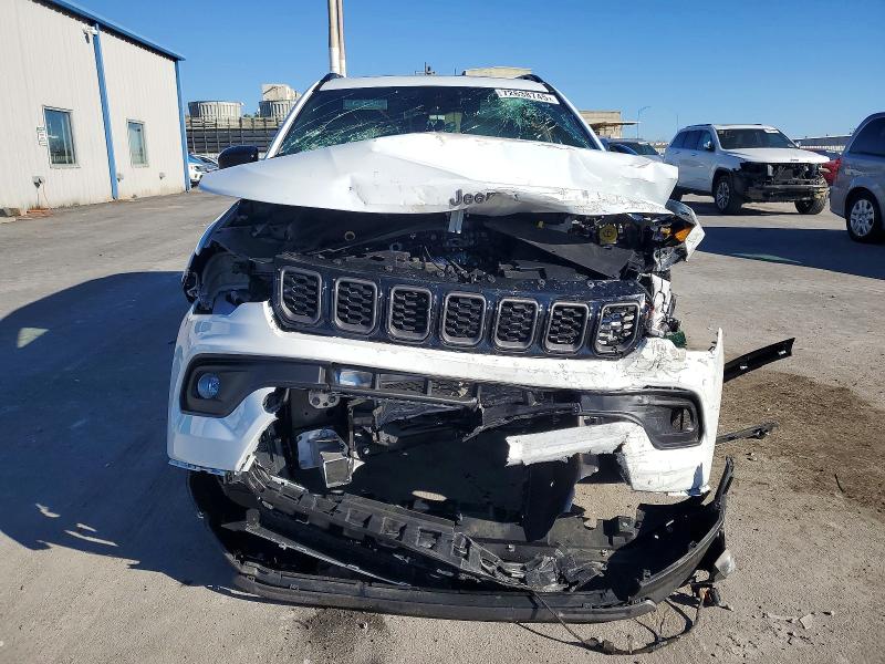 Photo 5 from auction – 2025 JEEP COMPASS with VIN 3C4NJDBN6ST627391