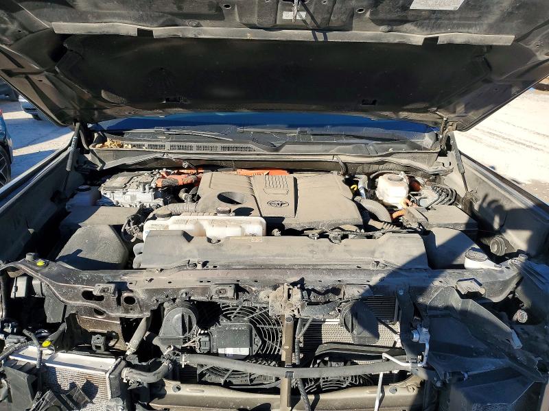 Photo 11 from auction – 2023 TOYOTA TUNDRA CRE with VIN 5TFMC5EC5PX002546