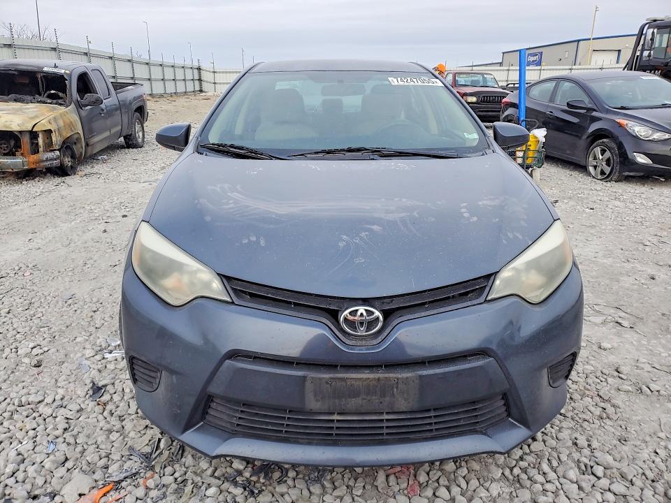 Photo 5 from auction – 2014 TOYOTA COROLLA L with VIN 5YFBURHE3EP112676