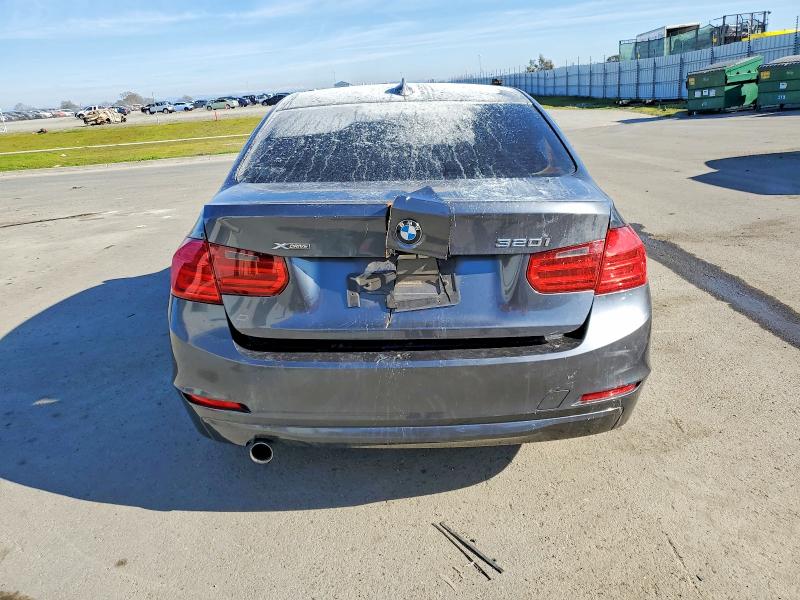 Photo 6 from auction – 2014 BMW 320 with VIN WBA3C3G5XENS69668