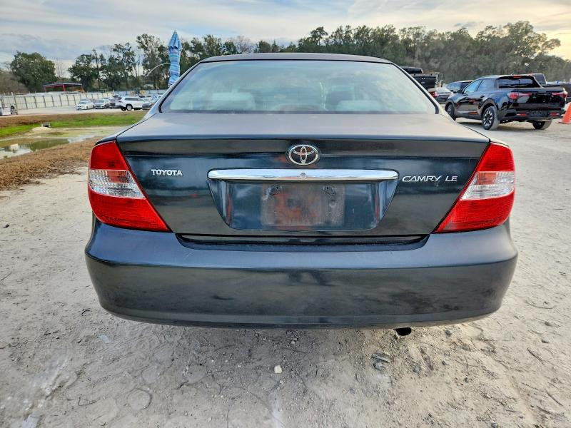 Photo 6 from auction – 2002 TOYOTA CAMRY LE with VIN 4T1BE32K42U638673
