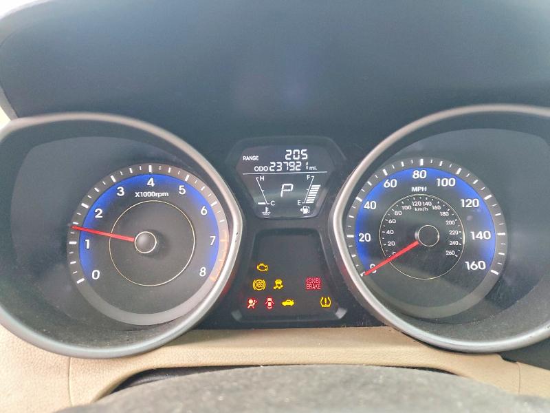 Photo 9 from auction – 2011 HYUNDAI ELANTRA GL with VIN KMHDH4AE5BU141228