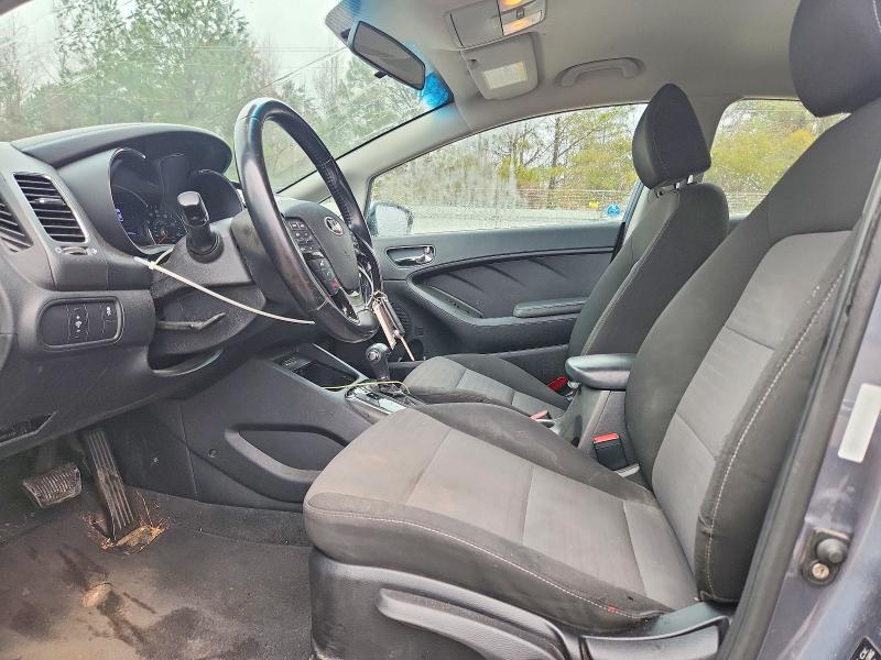 Photo 7 from auction – 2018 KIA FORTE LX with VIN 3KPFL4A76JE178430