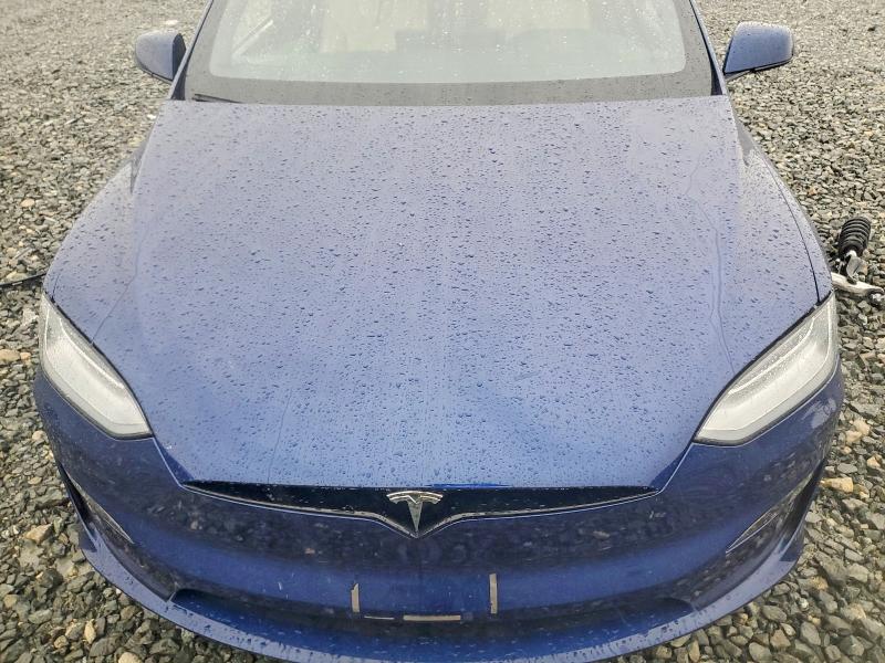 Photo 12 from auction – 2022 TESLA MODEL X with VIN 7SAXCDE5XNF336736