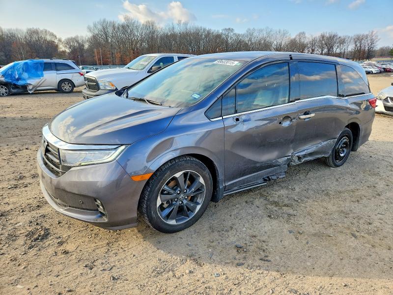 HONDA ODYSSEY 2023 with VIN 5FNRL6H98PB038950 - Photo from auction