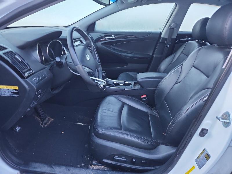 Photo 7 from auction – 2012 HYUNDAI SONATA SE with VIN 5NPEC4AC4CH382148