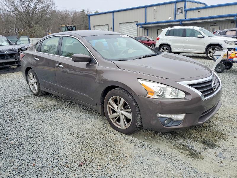 Photo 4 from auction – 2015 NISSAN ALTIMA 2.5 with VIN 1N4AL3AP5FC227819