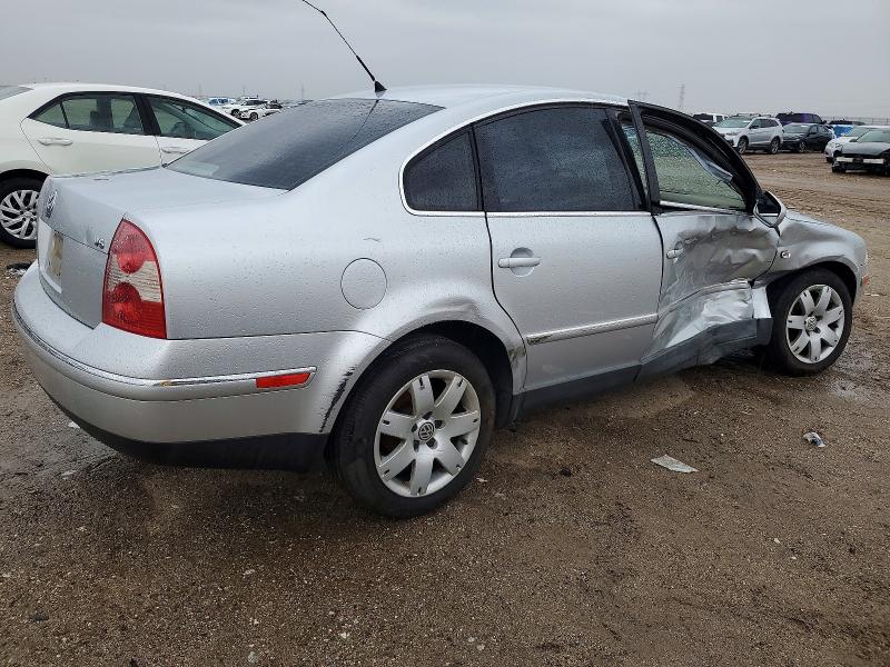 Photo 3 from auction – 2003 VOLKSWAGEN PASSAT with VIN WVWRH63B43P254631