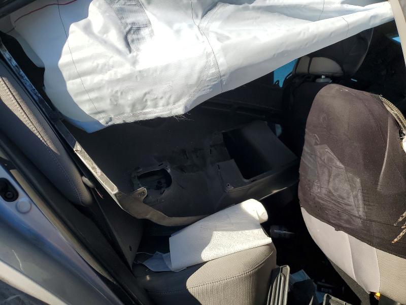 Photo 10 from auction – 2016 TOYOTA COROLLA with VIN 5YFBURHE9GP399699