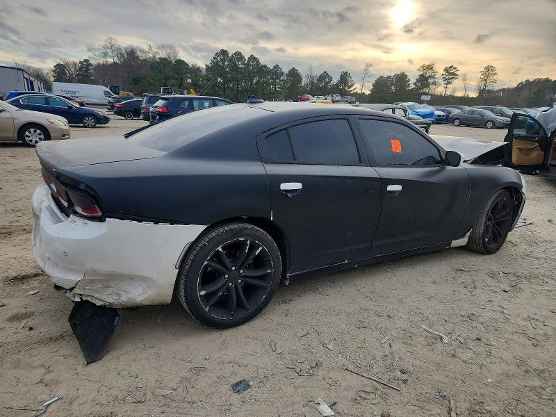 Photo 3 from auction – 2015 DODGE CHARGER with VIN 2C3CDXCT3FH741252
