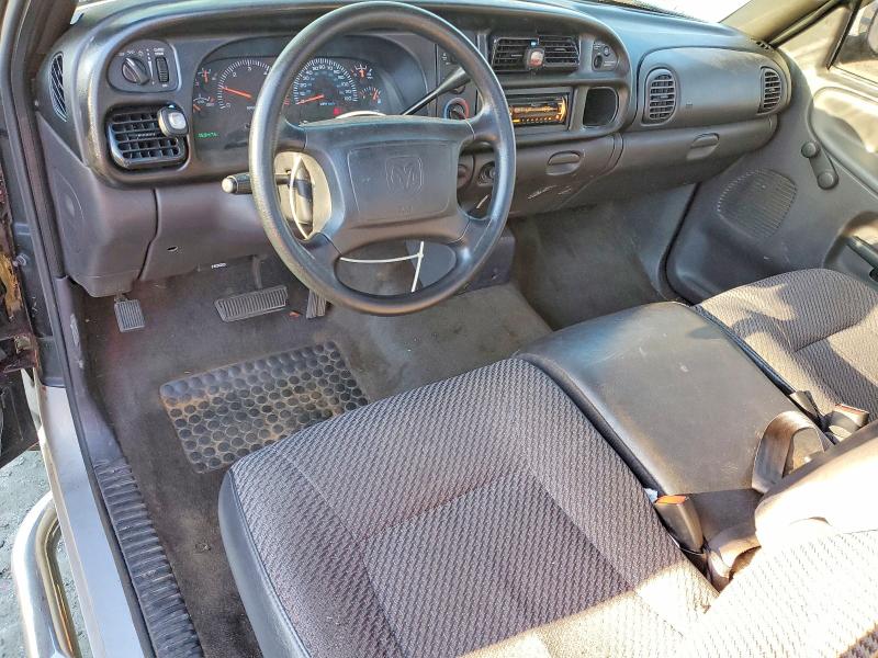 Photo 8 from auction – 2001 DODGE RAM 1500 with VIN 1B7HC16X01S210334
