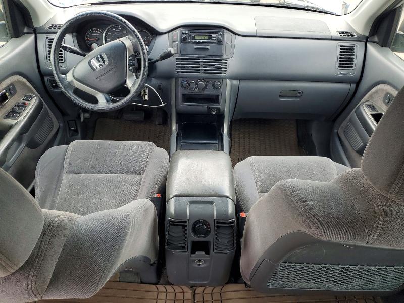Photo 8 from auction – 2003 HONDA PILOT LX with VIN 2HKYF18103H519416