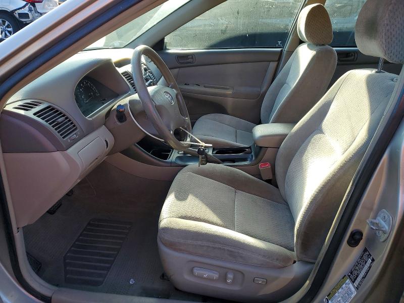 Photo 7 from auction – 2004 TOYOTA CAMRY LE with VIN 4T1BE32K04U852806