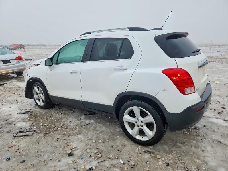 Photo 2 from auction – 2016 CHEVROLET TRAX with VIN 3GNCJMSB2GL268018