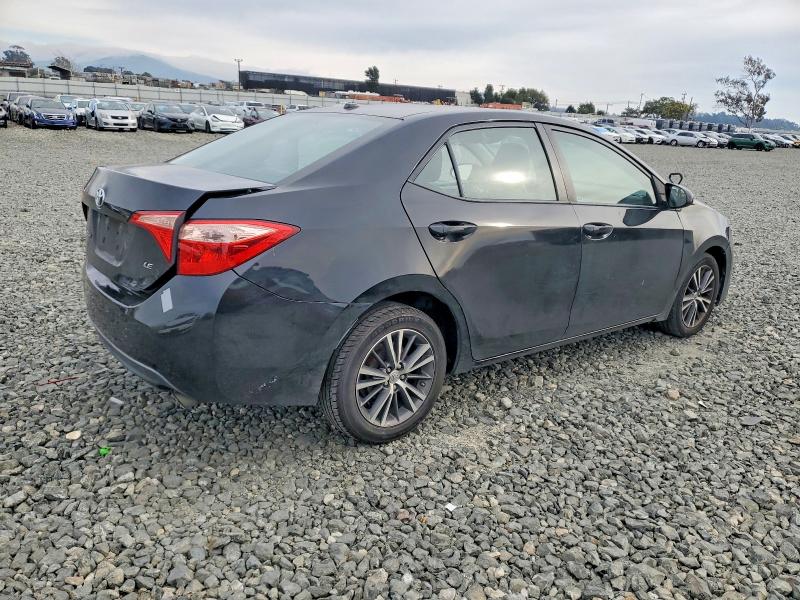 Photo 3 from auction – 2017 TOYOTA COROLLA L with VIN 5YFBURHE4HP656821