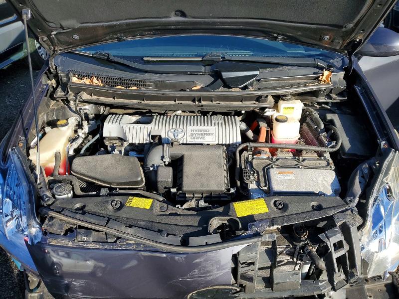 Photo 11 from auction – 2011 TOYOTA PRIUS with VIN JTDKN3DU6B1381827