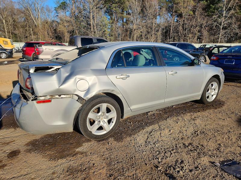 Photo 3 from auction – 2012 CHEVROLET MALIBU LS with VIN 1G1ZA5EU7CF289224
