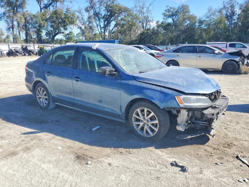 Photo 4 from auction – 2015 VOLKSWAGEN JETTA with VIN 3VWD17AJ9FM353757