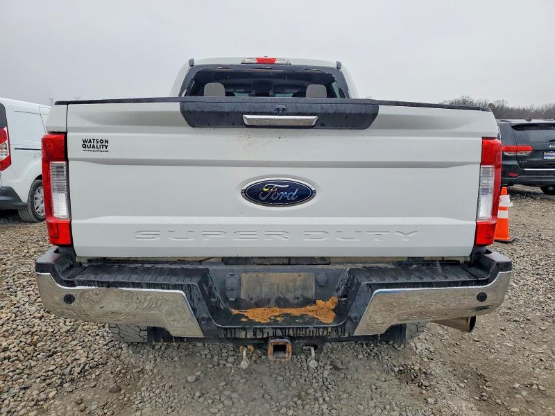 Photo 6 from auction – 2018 FORD F250 SUPER with VIN 1FT7W2B62JEB56572