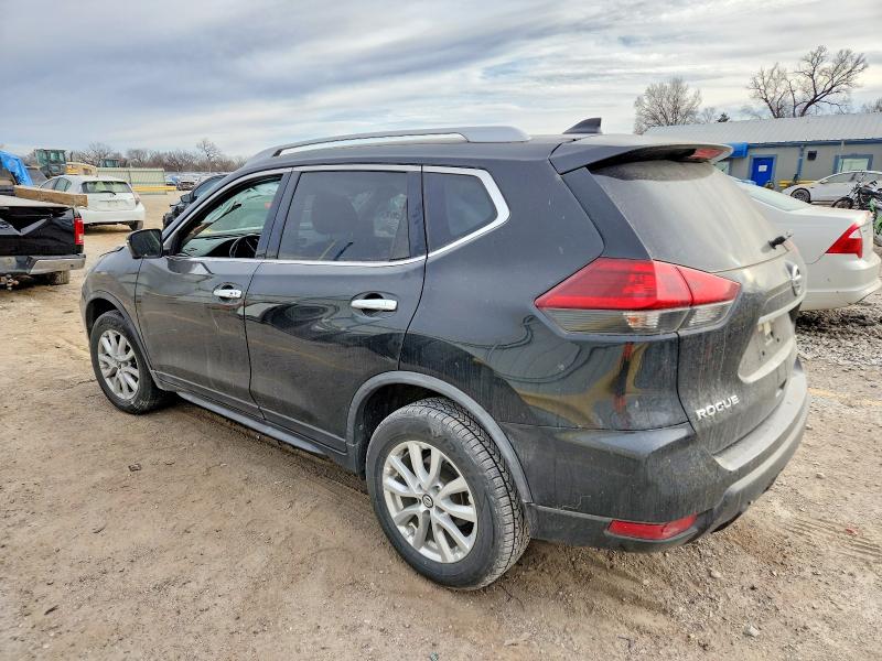 Photo 2 from auction – 2018 NISSAN ROGUE S with VIN JN8AT2MV7JW304734