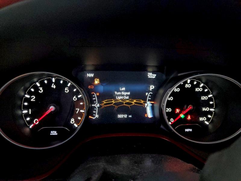 Photo 9 from auction – 2019 JEEP COMPASS TR with VIN 3C4NJDDB1KT675352