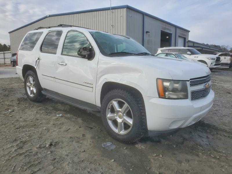 Photo 4 from auction – 2011 CHEVROLET TAHOE C150 with VIN 1GNSCCE03BR174001