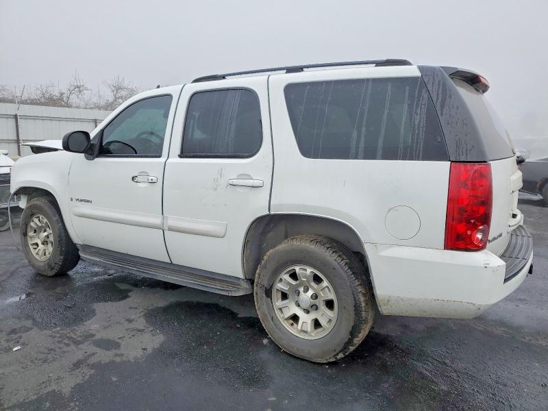 Photo 2 from auction – 2007 GMC YUKON with VIN 1GKFC13097J142407