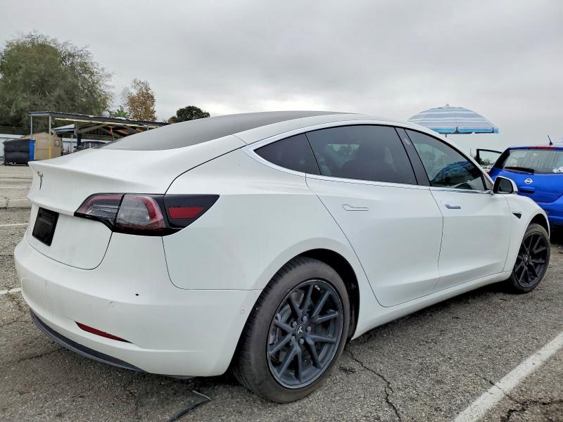 Photo 3 from auction – 2019 TESLA MODEL 3 with VIN 5YJ3E1EA1KF428928