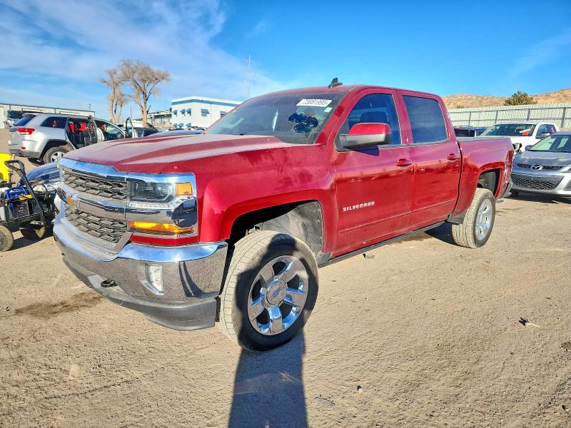 CHEVROLET SILVERADO 2018 z numerem VIN 3GCUKRER5JG273150 - Zdjęcie z aukcji