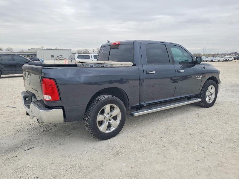 Photo 3 from auction – 2015 RAM 1500 SLT with VIN 1C6RR6LM8FS621523