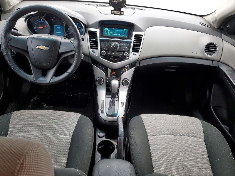 Photo 8 from auction – 2011 CHEVROLET CRUZE LS with VIN 1G1PC5SH8B7268612