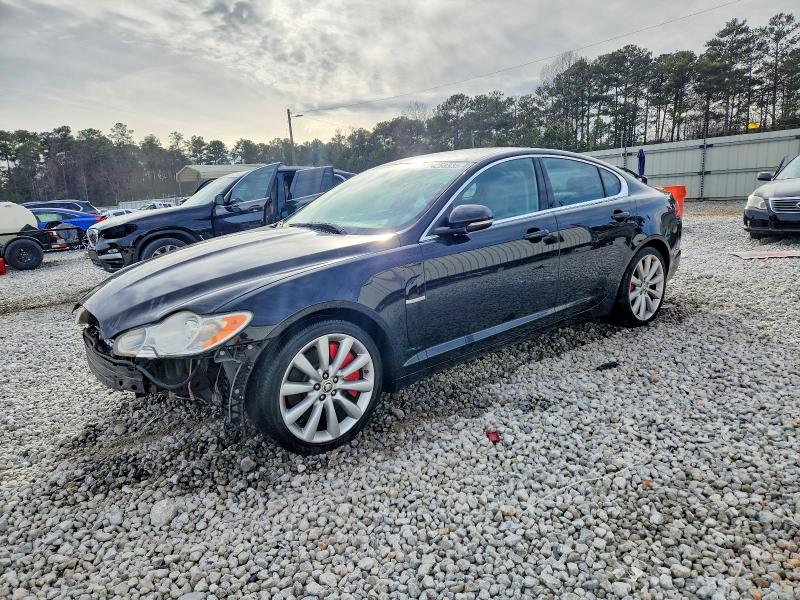 JAGUAR XF 2011 with VIN SAJWA0GB3BLR93589 - Photo from auction