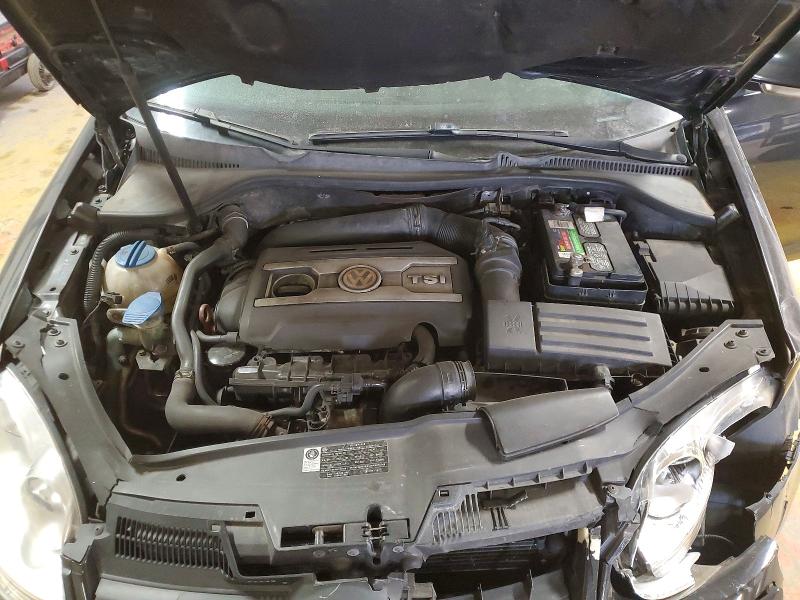 Photo 11 from auction – 2010 VOLKSWAGEN JETTA WOLF with VIN 3VWRA7AJ2AM033646