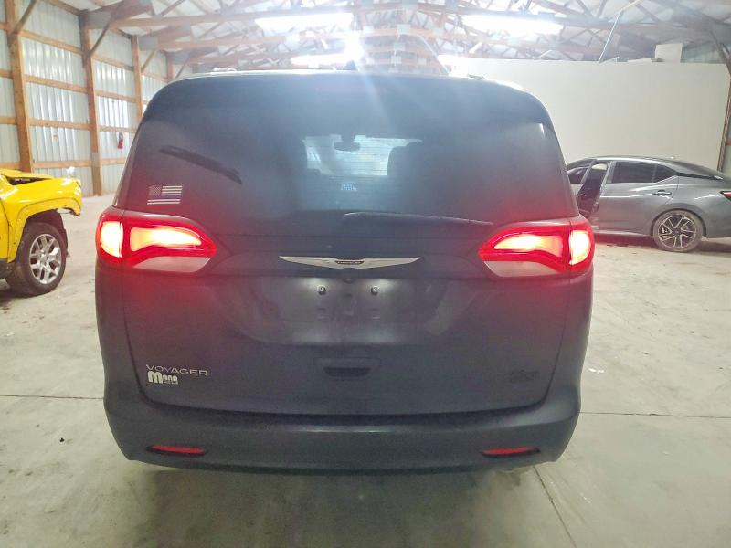 Photo 6 from auction – 2021 CHRYSLER VOYAGER with VIN 2C4RC1DG4MR523626