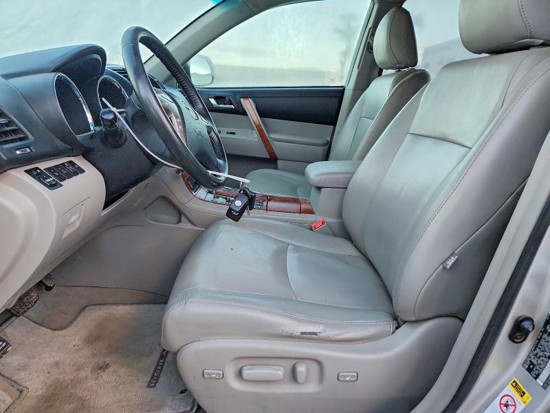 Photo 7 from auction – 2010 TOYOTA HIGHLANDER with VIN 5TDDK3EH6AS021848