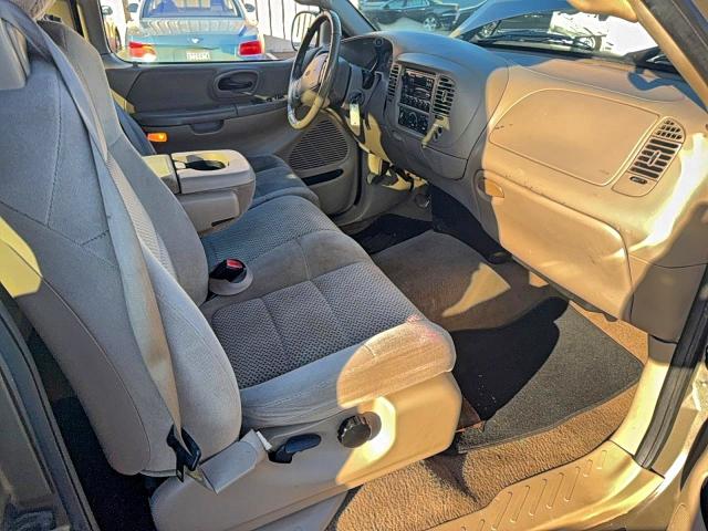 Photo 5 from auction – 2001 FORD F150 with VIN 1FTRX17L81NA76272