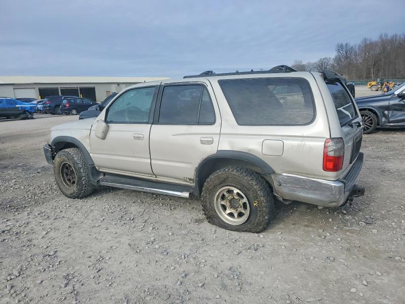 Photo 2 from auction – 1999 TOYOTA 4RUNNER with VIN JT3GN86RXX0113523