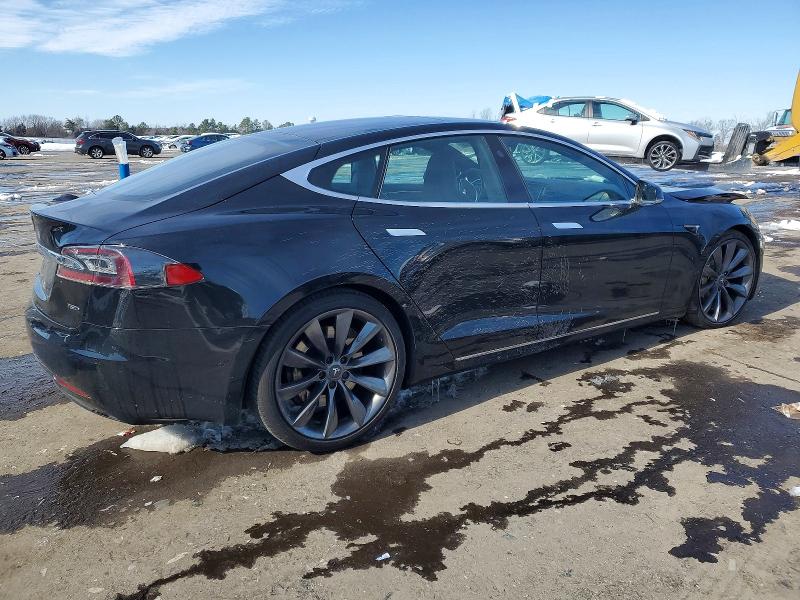 Photo 3 from auction – 2016 TESLA MODEL S with VIN 5YJSA1E23GF168362
