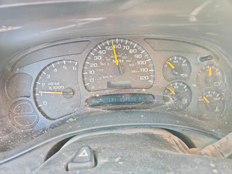 Photo 9 from auction – 2005 GMC NEW SIERRA with VIN 2GTEK13T551269764