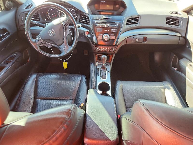 Photo 8 from auction – 2013 ACURA ILX 20 PRE with VIN 19VDE1F56DE003972